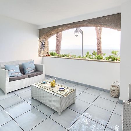 Luxurious Apartment By The Sea Vietri sul Mare Exterior photo