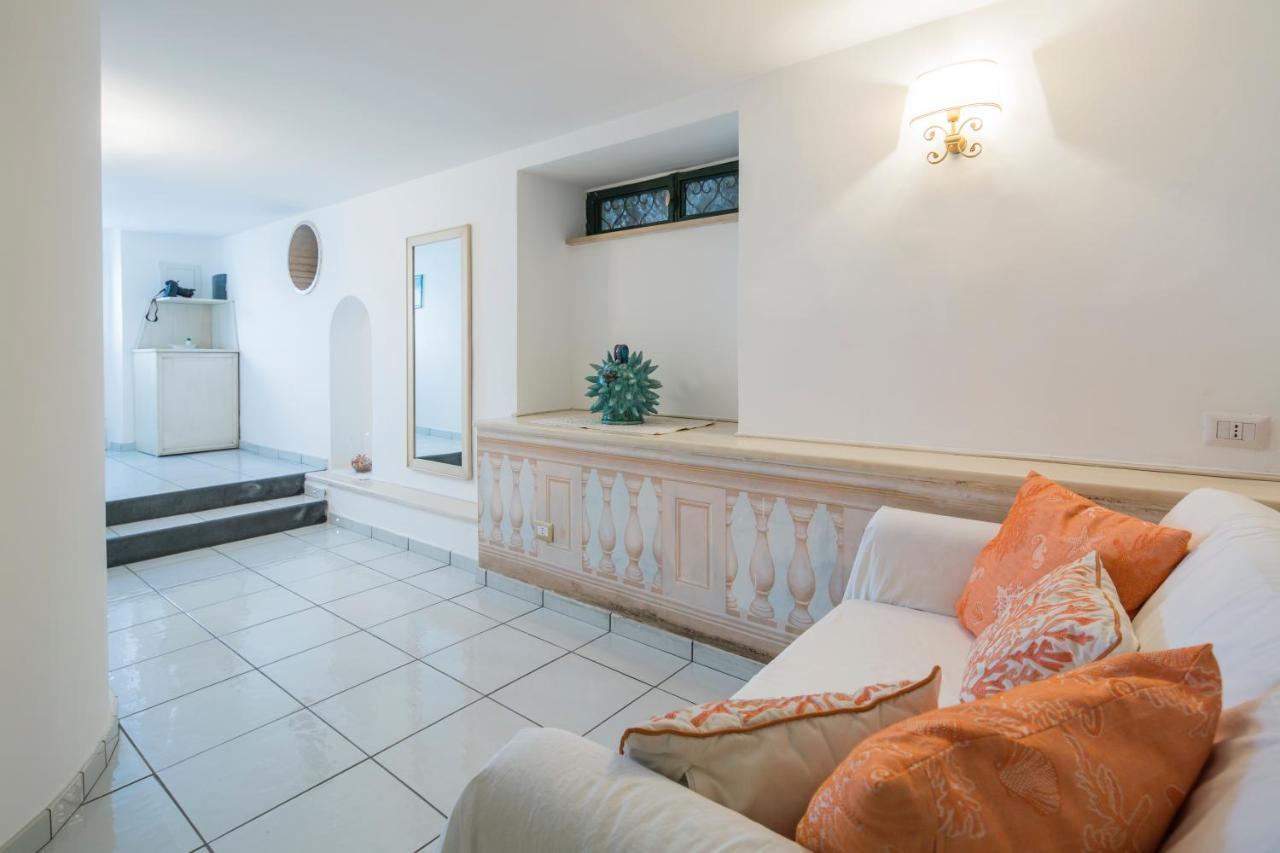 Luxurious Apartment By The Sea Vietri sul Mare Exterior photo