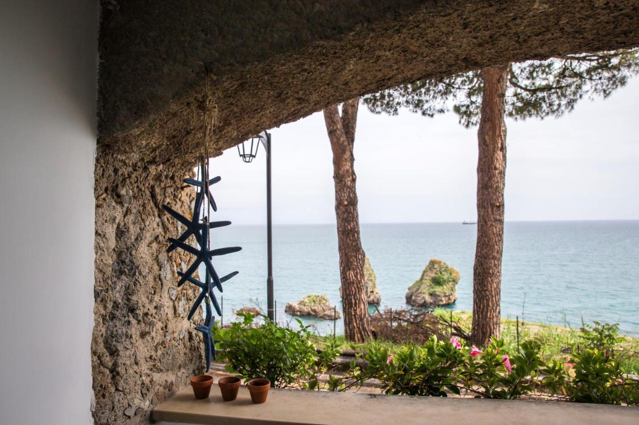 Luxurious Apartment By The Sea Vietri sul Mare Exterior photo