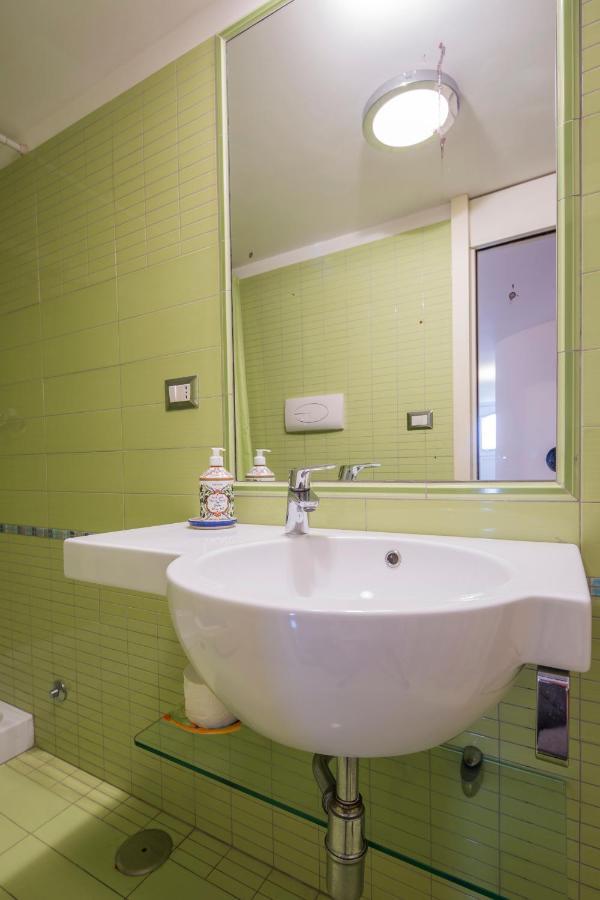 Luxurious Apartment By The Sea Vietri sul Mare Exterior photo
